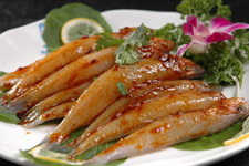 <a href=/shicai/shuichanpin/ShaDingYu/index.html target=_blank><u>沙丁鱼</u></a>怎么做好吃