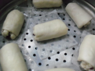 <a href=/shicai/guopin/ManYueMei/index.html target=_blank><u>蔓越莓</u></a>馍头卷