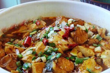 白<a href=/shicai/shuichanpin/LianYu/index.html target=_blank><u>鲢鱼</u></a>的做法大全,白<a href=/shicai/shuichanpin/LianYu/index.html target=_blank><u>鲢鱼</u></a>怎么做好吃