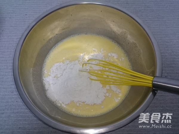 美式炒蛋配经典薄煎饼的做法