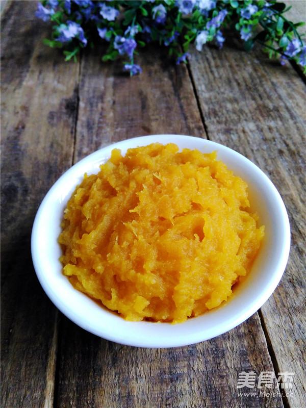 香甜<a href=/shicai/shucai/HongShu/index.html target=_blank><u>红薯</u></a>泥的做法