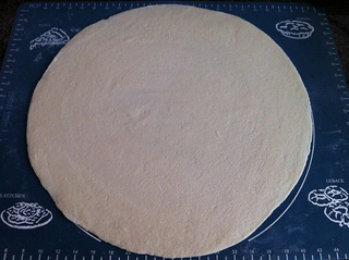 香酥<a href=/shicai/diaoweipin/CongYou/index.html target=_blank><u>葱油</u></a>饼