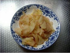 <a href=/shicai/guopin/PingGuo/index.html target=_blank><u>苹果</u></a><a href=/shicai/shucai/MeiGuiHua/index.html target=_blank><u>玫瑰花</u></a>20140804165225.jpg