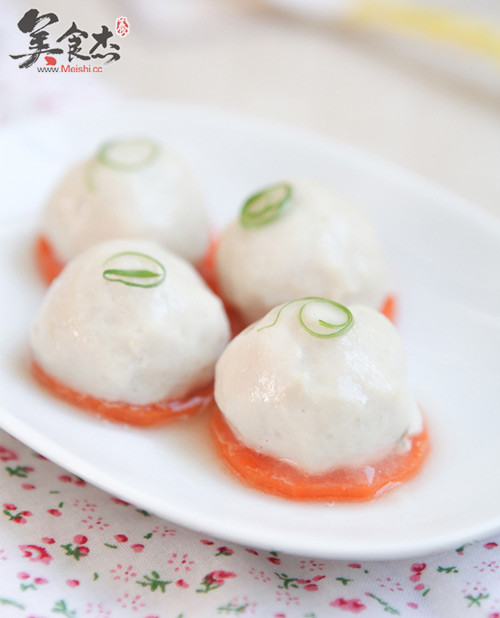 蒸<a href=/shicai/shuichanpin/YuWan/index.html target=_blank><u>鱼丸</u></a>oK.jpg