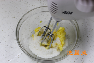 <a href=/shicai/guopin/HuaSheng/index.html target=_blank><u>花生</u></a>小小酥