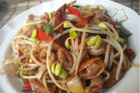 <a href=/shicai/mimian/HuangDou/index.html target=_blank><u>黄豆</u></a>芽炒<a href=/shicai/rouqin/DaChang/index.html target=_blank><u>大肠</u></a>怎么做？