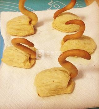 天<a href=/shicai/rouqin/E/index.html target=_blank><u>鹅</u></a>酥