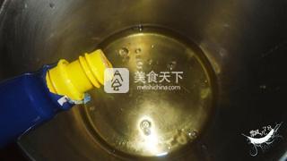 红<a href=/shicai/guopin/Zao/index.html target=_blank><u>枣</u></a><a href=zt/qifengdg target=_blank><u>戚风蛋糕</u></a>