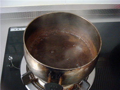 糯香<a href=/shicai/mimian/HongDou/index.html target=_blank><u>红豆</u></a>凉糕步骤2