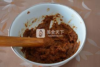 自制<a href=/shicai/guopin/Zao/index.html target=_blank><u>枣</u></a>泥