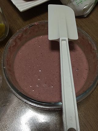 <a href=/shicai/guopin/CaoMei/index.html target=_blank><u>草莓</u></a>慕斯蛋糕