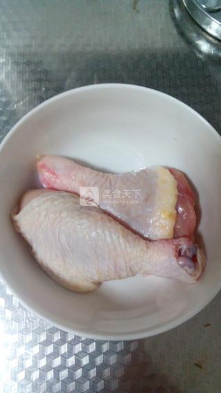 奥尔良风味烤<a href=/shicai/rouqin/JiTui/index.html target=_blank><u>鸡腿</u></a>