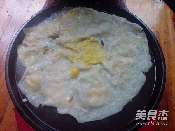 葱香<a href=/shicai/rouqin/JiDan/index.html target=_blank><u>鸡蛋</u></a>软饼的做法