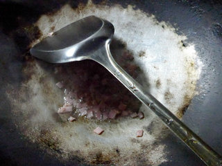 <a href=/shicai/rouqin/PeiGen/index.html target=_blank><u>培根</u></a>菜芯<a href=/shicai/mimian/YuMi/index.html target=_blank><u>玉米</u></a>糊