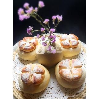 法式风车<a href=/shicai/mimian/MianBao/index.html target=_blank><u>面包</u></a>