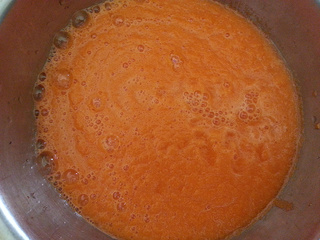 <a href=/shicai/shucai/HongLuoBo/index.html target=_blank><u>红<a href=/shicai/shucai/LuoBo/index.html target=_blank><u>萝卜</u></a></u></a>甜饼