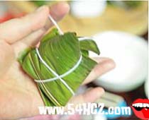 红<a href=/shicai/guopin/Zao/index.html target=_blank><u>枣</u></a><a href=zt/zongzi target=_blank><u>粽子的做法</u></a>4