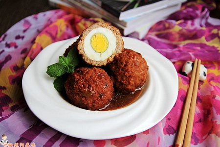 <a href=zt/hsszt target=_blank><u>红烧狮子头</u></a>怎么做好