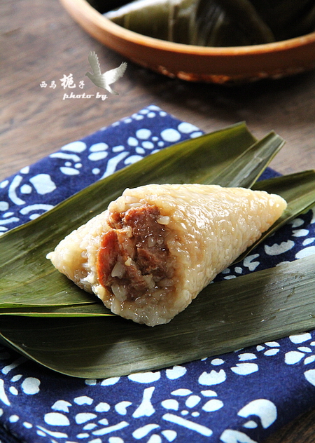 经典四角鲜肉<a href=zt/zongzi target=_blank><u>粽子的做法</u></a>