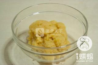 <a href=/shicai/mimian/NaiYou/index.html target=_blank><u>奶油</u></a>泡芙