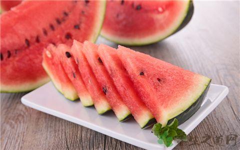 感冒能吃<a href=/shicai/guopin/XiGua/index.html target=_blank><u>西瓜</u></a>吗