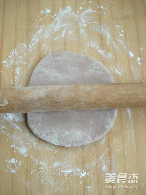 <a href=/shicai/shucai/ZiShu/index.html target=_blank><u>紫薯</u></a><a href=/shicai/rouqin/JiDan/index.html target=_blank><u>鸡蛋</u></a>面的做法