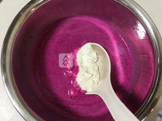 <a href=/shicai/guopin/HuoLongGuo/index.html target=_blank><u>火龙果</u></a>慕斯