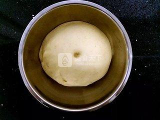 <a href=/shicai/mimian/XiaoMai/index.html target=_blank><u>小麦</u></a>胚芽热狗<a href=/shicai/mimian/MianBao/index.html target=_blank><u>面包</u></a>