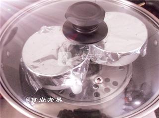 <a href=/shicai/mimian/NiuNai/index.html target=_blank><u>牛奶</u></a>炖蛋