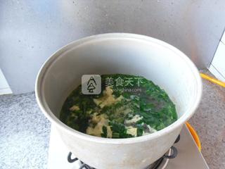 <a href=/shicai/rouqin/NiuRou/index.html target=_blank><u>牛肉</u></a>粉汤