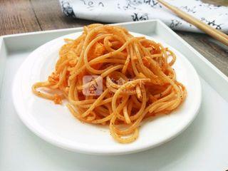 <a href=/shicai/rouqin/JiDan/index.html target=_blank><u>鸡蛋</u></a>炒<a href=/shicai/mimian/YiMian/index.html target=_blank><u>意面</u></a>