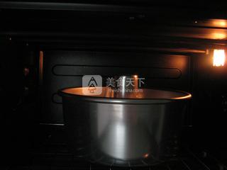 双色<a href=zt/qifengdg target=_blank><u>戚风蛋糕</u></a>