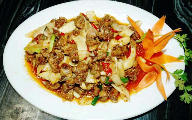 姜爆<a href=/shicai/rouqin/YaZi/index.html target=_blank><u>鸭子</u></a>5