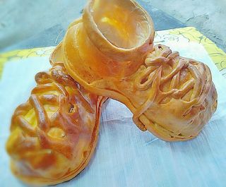 鞋子<a href=/shicai/mimian/MianBao/index.html target=_blank><u>面包</u></a>