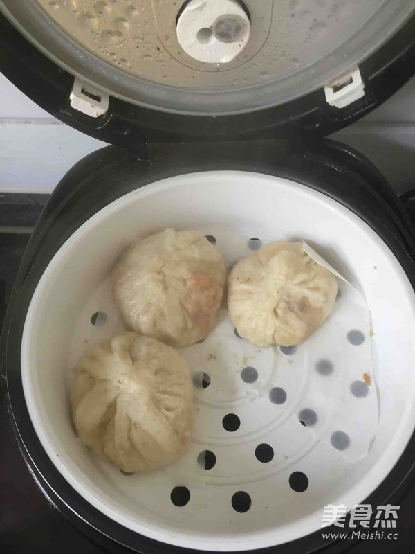 <a href=/shicai/shucai/HuLuoBo/index.html target=_blank><u>胡<a href=/shicai/shucai/LuoBo/index.html target=_blank><u>萝卜</u></a></u></a><a href=/shicai/rouqin/ZhuRou/index.html target=_blank><u>猪肉</u></a>包子的做法