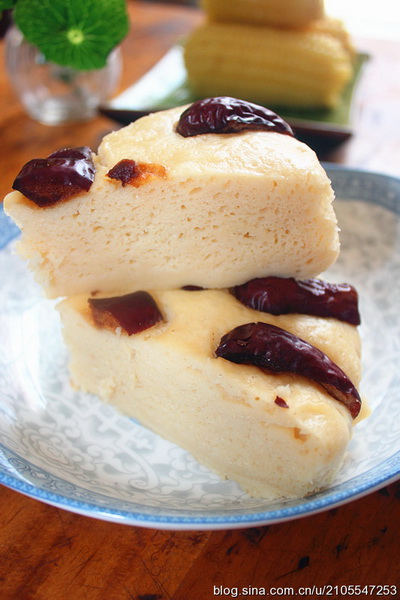 <a href=/shicai/mimian/XiaoMi/index.html target=_blank><u>小米</u></a>发糕的做法