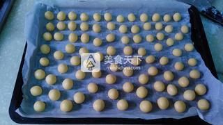 <a href=/shicai/diaoweipin/FengMi/index.html target=_blank><u>蜂蜜</u></a>蛋果子