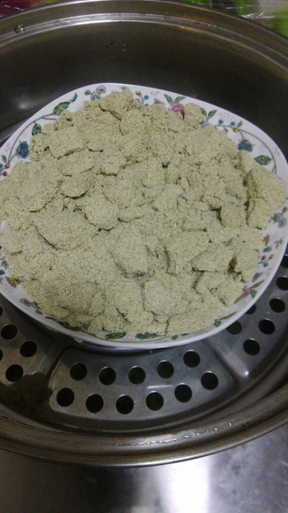 <a href=/shicai/mimian/LvDou/index.html target=_blank><u>绿豆</u></a>糕