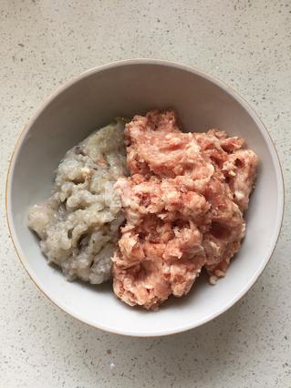 鲜虾菜肉小馄饨