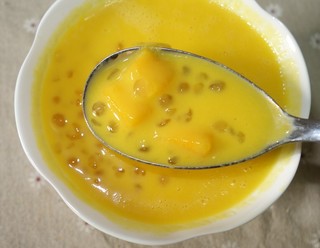 <a href=/shicai/guopin/MangGuo/index.html target=_blank><u>芒果</u></a><a href=/shicai/mimian/XiMi/index.html target=_blank><u>西米</u></a>露