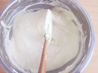 <a href=/shicai/guopin/PuTaoGan/index.html target=_blank><u><a href=/shicai/guopin/PuTao/index.html target=_blank><u>葡萄</u></a>干</u></a><a href=/shicai/guopin/ZhiMa/index.html target=_blank><u>芝麻</u></a><a href=zt/qifengdg target=_blank><u>戚风蛋糕</u></a>