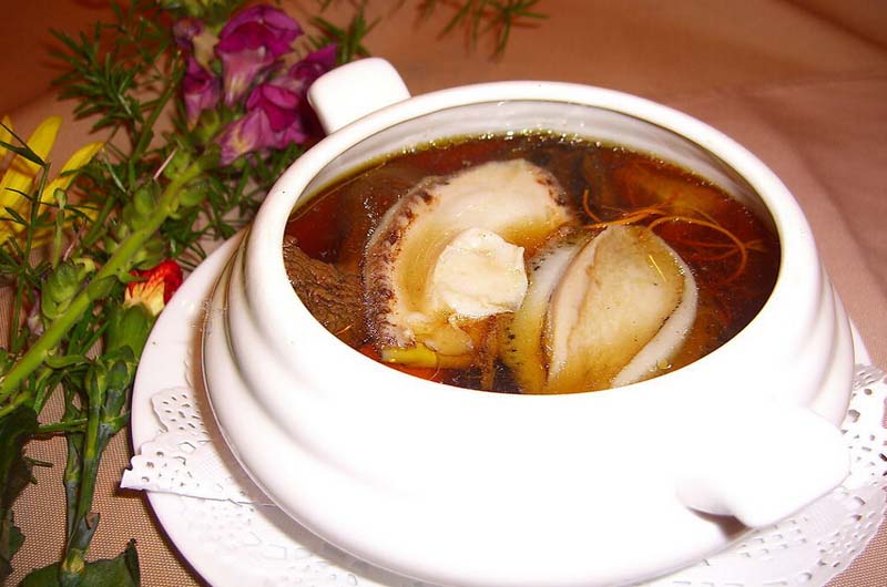 冷冻<a href=/shicai/shuichanpin/BaoYu/index.html target=_blank><u>鲍鱼</u></a>的家常做法2