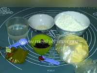 红曲<a href=/shicai/guopin/ManYueMei/index.html target=_blank><u>蔓越莓</u></a><a href=/shicai/mimian/MianBao/index.html target=_blank><u>面包</u></a>