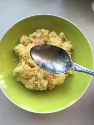 <a href=/shicai/mimian/LvDou/index.html target=_blank><u>绿豆</u></a>糕