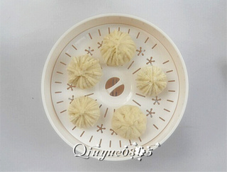 <a href=/shicai/shucai/BaiLuoBo/index.html target=_blank><u>白<a href=/shicai/shucai/LuoBo/index.html target=_blank><u>萝卜</u></a></u></a>包子