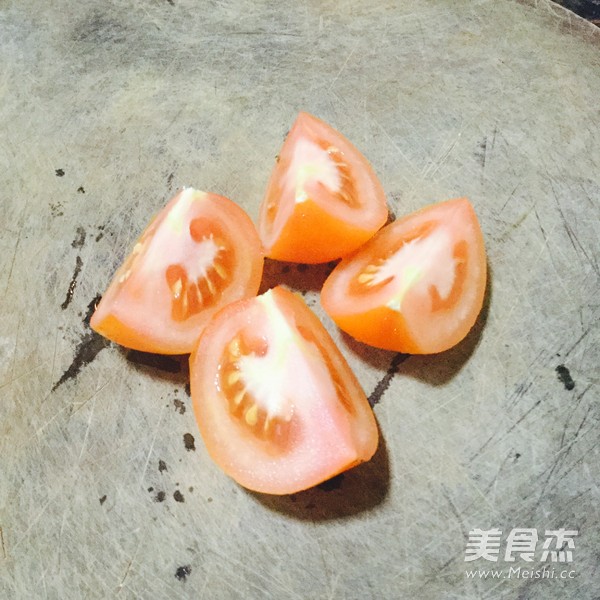 番茄<a href=/shicai/mimian/MiFen/index.html target=_blank><u>米粉</u></a>的做法