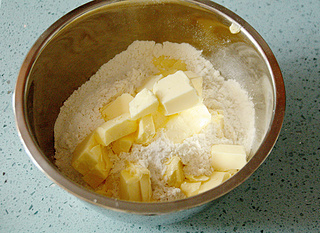 法式<a href=/shicai/shucai/MoGu/index.html target=_blank><u>蘑菇</u></a>咸塔