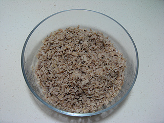 <a href=/shicai/rouqin/ZhuRou/index.html target=_blank><u>猪肉</u></a><a href=/shicai/guopin/Xing/index.html target=_blank><u>杏</u></a>鲍菇水饺