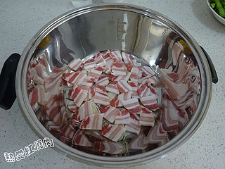 <a href=/shicai/shucai/BianDou/index.html target=_blank><u>扁豆</u></a>焖面