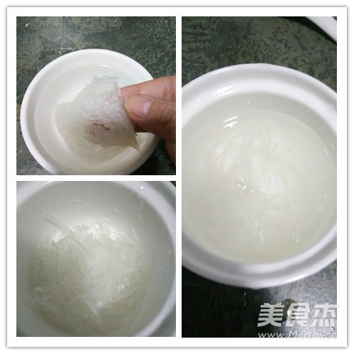 <a href=/shicai/guopin/CaoMei/index.html target=_blank><u>草莓</u></a><a href=/shicai/mimian/NiuNai/index.html target=_blank><u>牛奶</u></a><a href=/shicai/yaoshi/YaWo/index.html target=_blank><u>燕窝</u></a>的做法